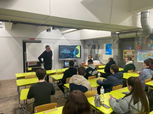 NURE School 2024 у Метрошколі