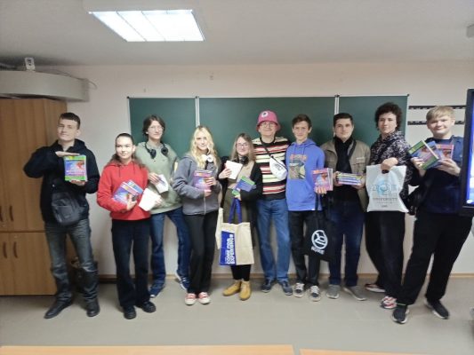 Фінал проєкту «НМТ на 200 з ХНУРЕ»