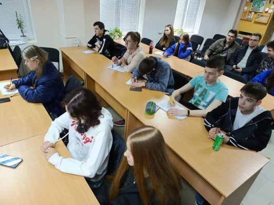 Фінал проєкту «НМТ на 200 з ХНУРЕ»