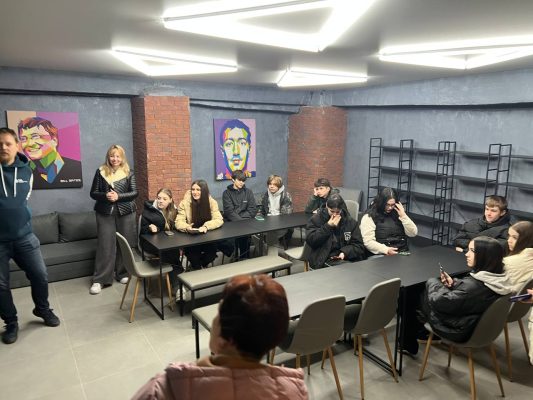 Відвідування Харківського національного університету радіоелектроніки учнями з Куп'янського району Відвідування Харківського національного університету радіоелектроніки учнями з Куп'янського району