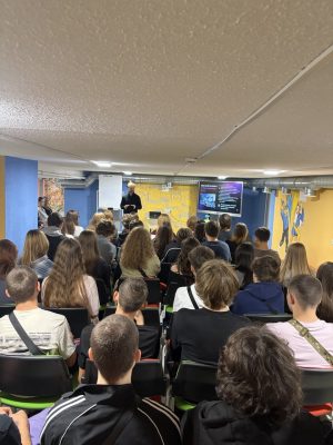 Старт освітнього проєкту «НМТ на 200 з ХНУРЕ» для школярів Новобаварського району